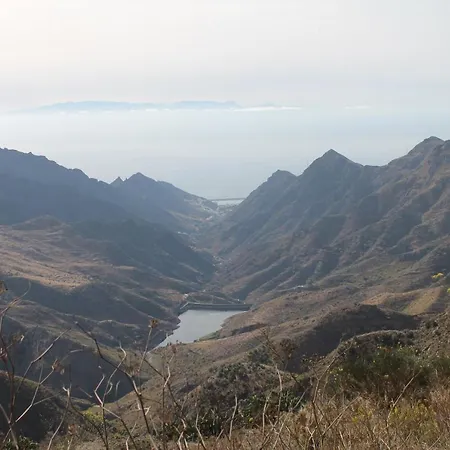 Pensión Welcome To Discover The Magic Amazing Tenerife !! Private Bath Breakast Wf :) Candelaria